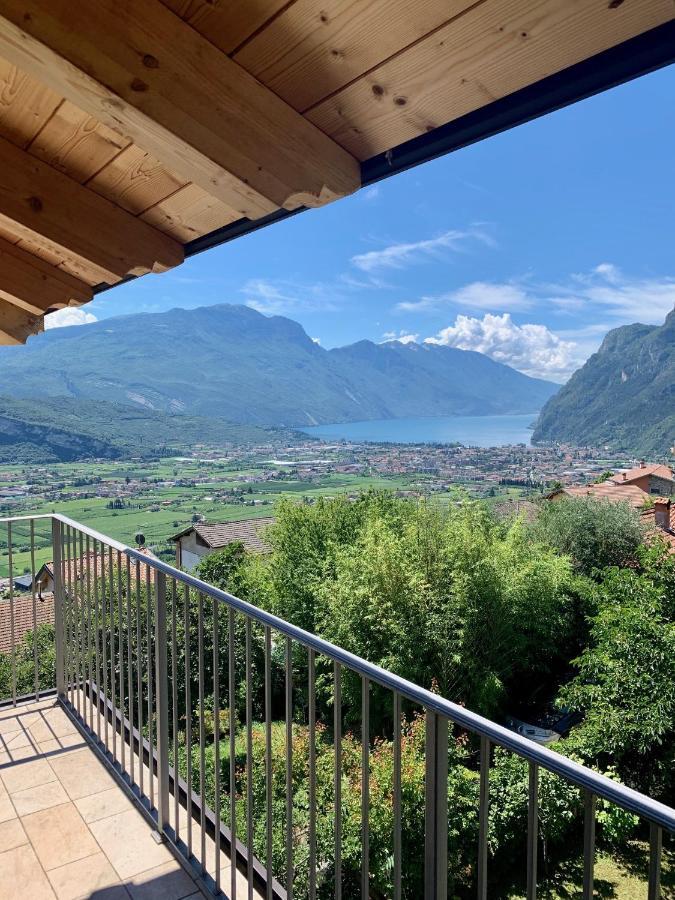Villa Edo Lake View Tenno Exterior photo